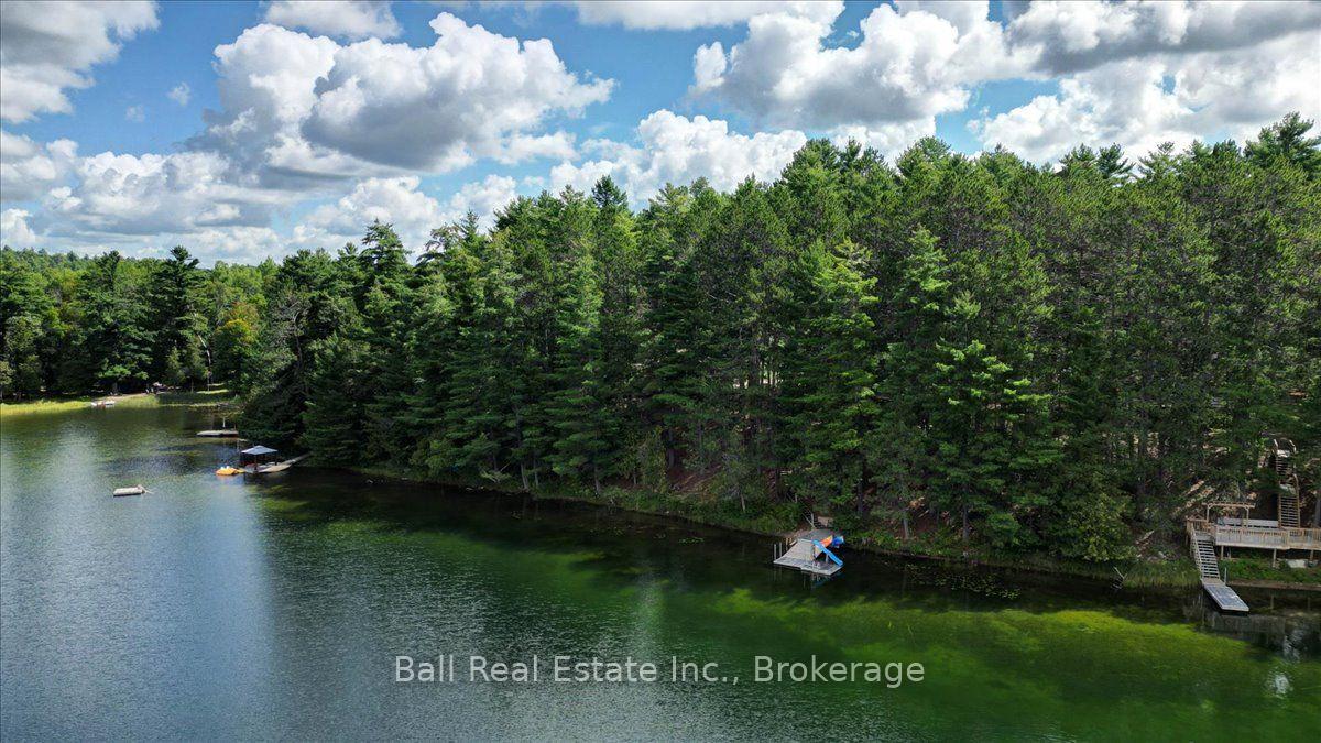 Photo 13 of 21 Lucerne Lake Drive, Faraday — HOMEH