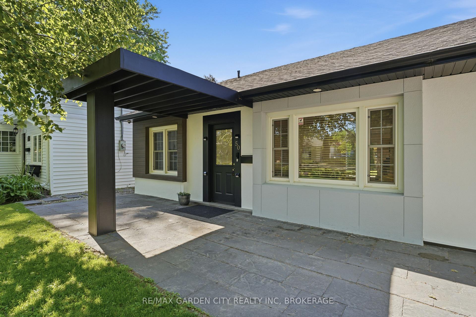 Photo 3 of 50 Beamer Avenue, St. Catharines, Bunting/Linwell — HOMEH