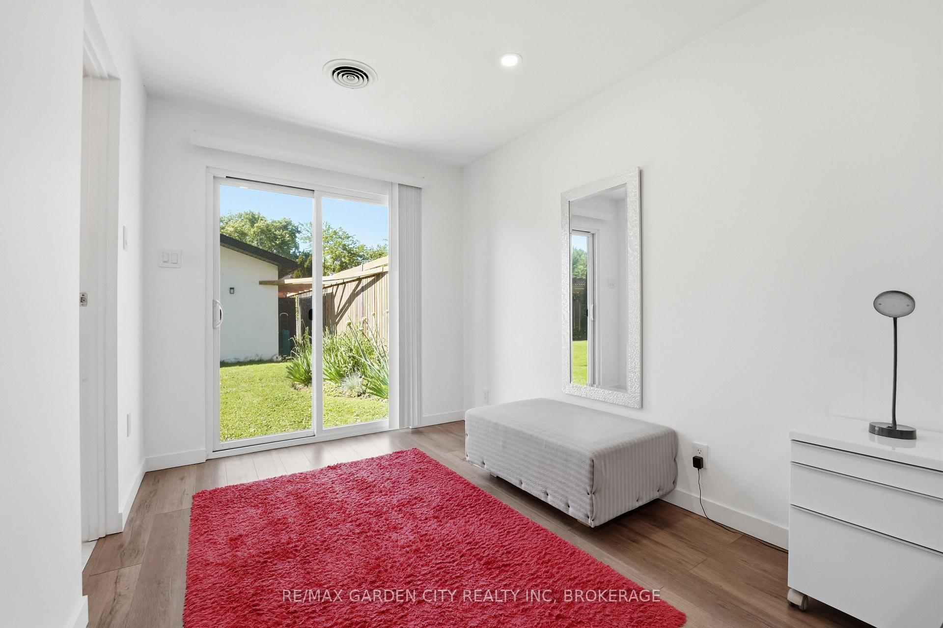 Photo 19 of 50 Beamer Avenue, St. Catharines, Bunting/Linwell — HOMEH