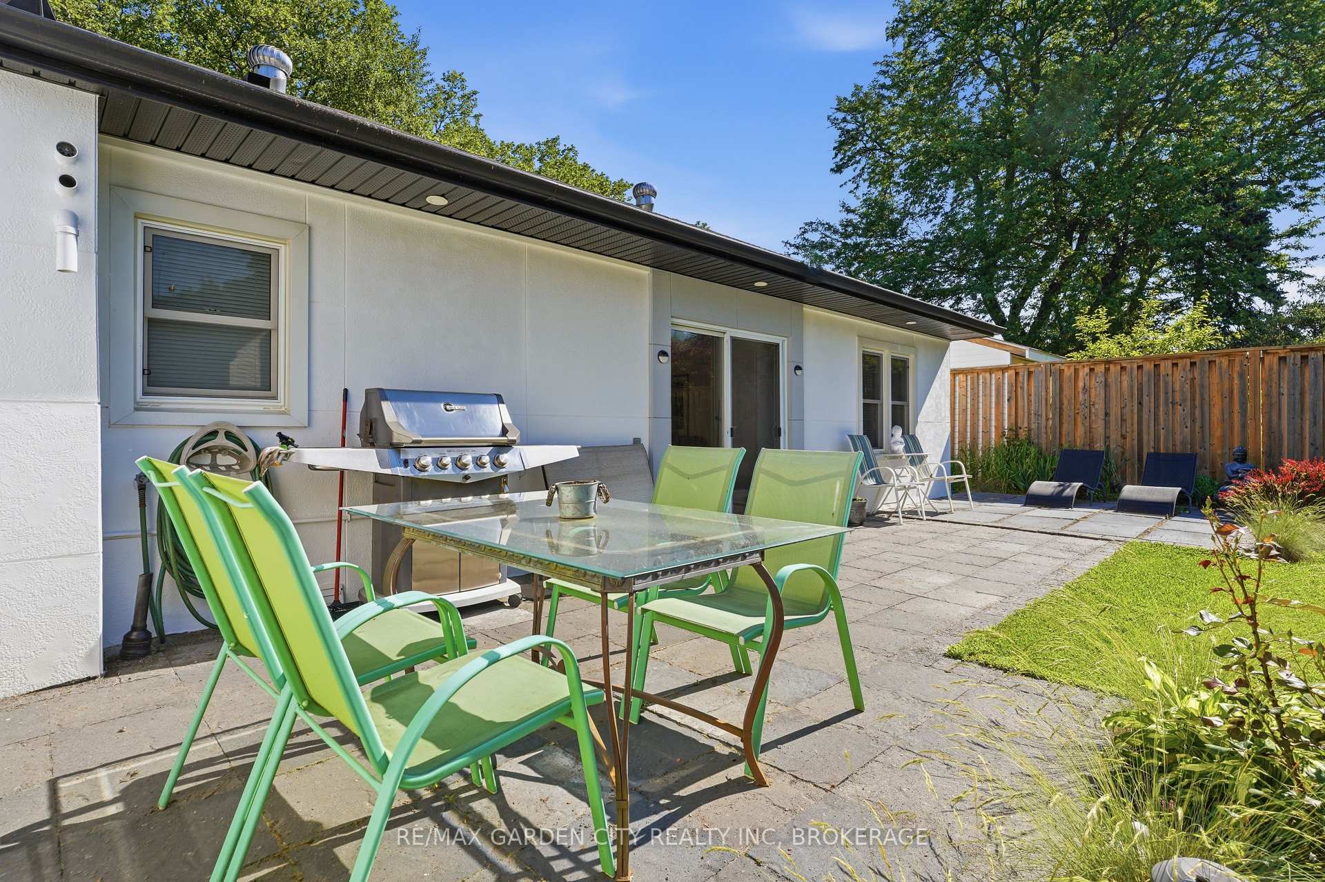 Photo 29 of 50 Beamer Avenue, St. Catharines, Bunting/Linwell — HOMEH