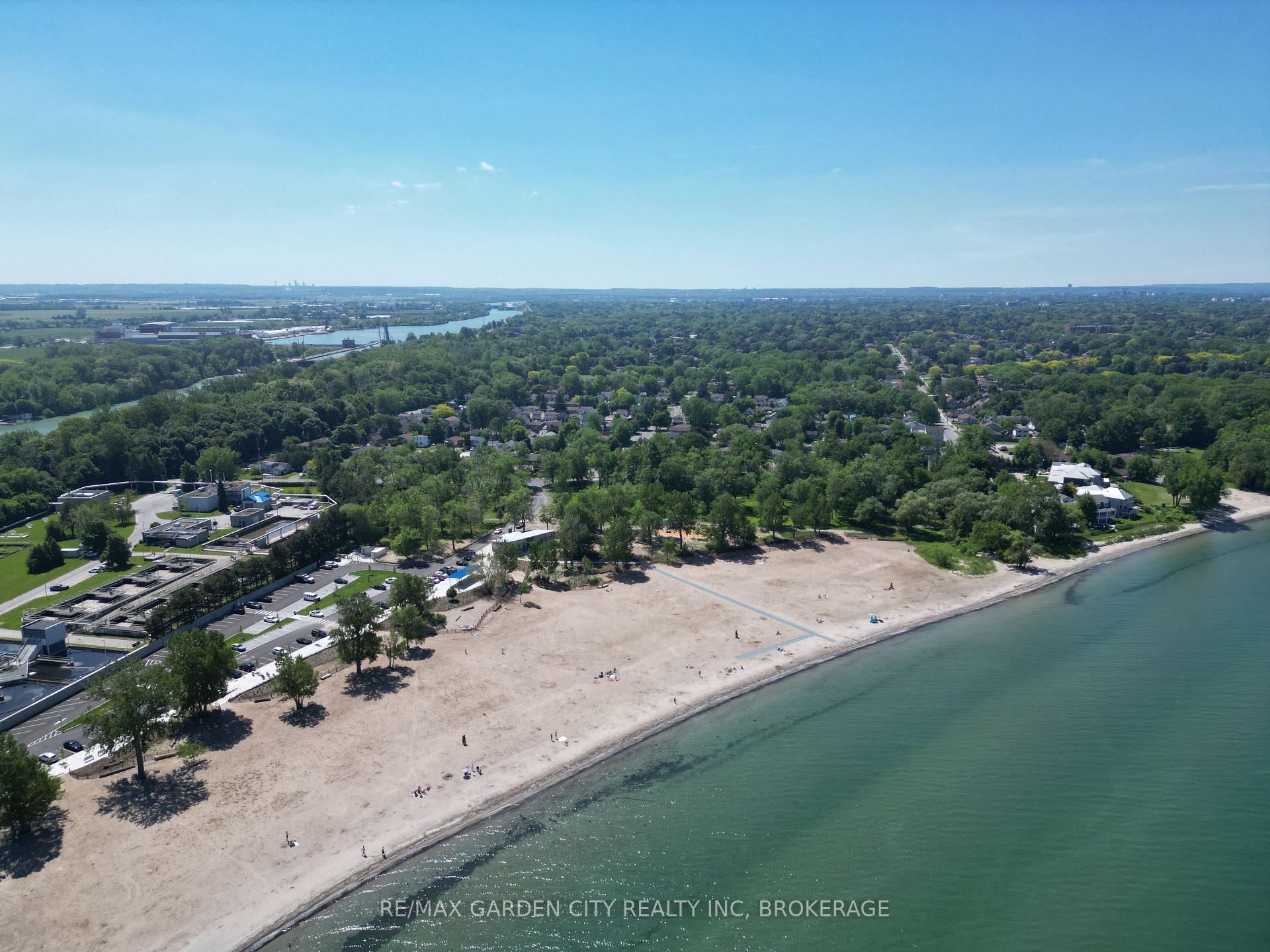 Photo 41 of 50 Beamer Avenue, St. Catharines, Bunting/Linwell — HOMEH