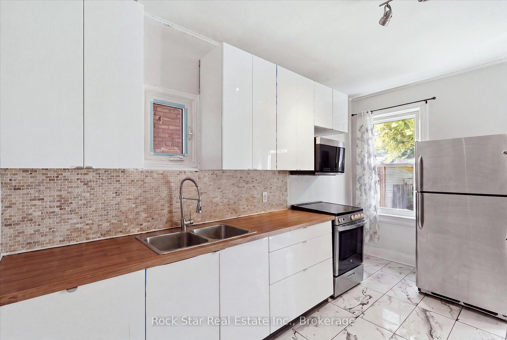 Photo 9 of 1259 Davenport Road, Toronto, Dovercourt-Wallace Emerson-Junction — HOMEH