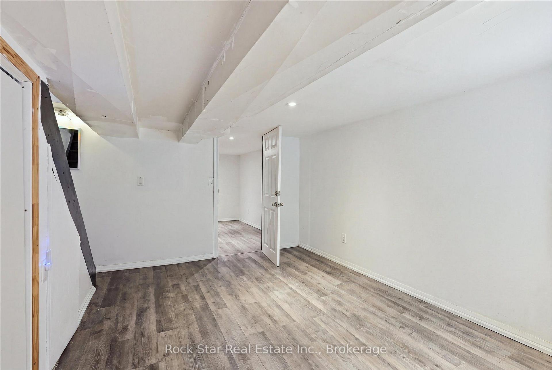Photo 25 of 1259 Davenport Road, Toronto, Dovercourt-Wallace Emerson-Junction — HOMEH