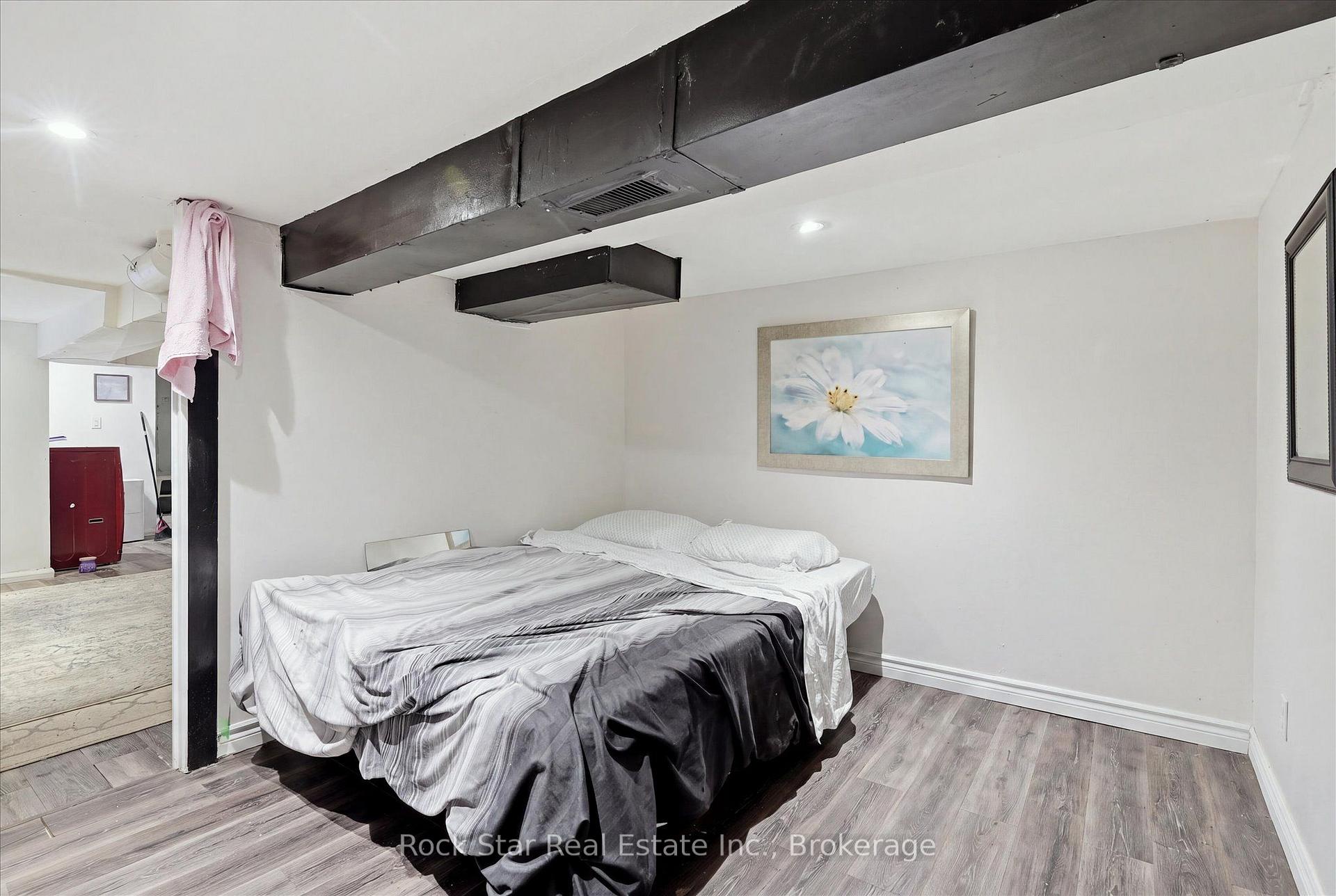 Photo 26 of 1259 Davenport Road, Toronto, Dovercourt-Wallace Emerson-Junction — HOMEH