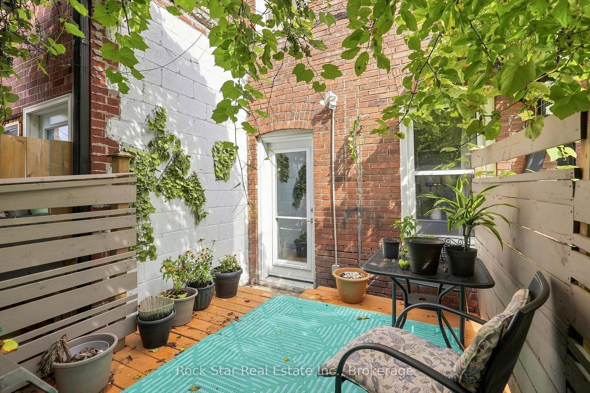 Photo 33 of 1259 Davenport Road, Toronto, Dovercourt-Wallace Emerson-Junction — HOMEH