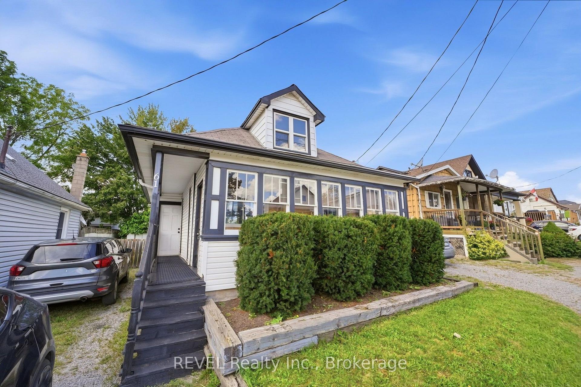 Photo 3 of 61 Patricia Street, Thorold, Thorold Downtown — HOMEH