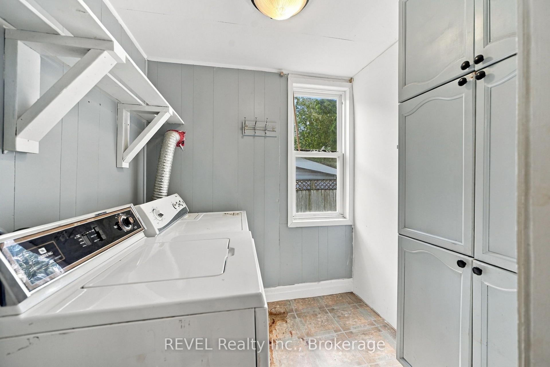 Photo 21 of 61 Patricia Street, Thorold, Thorold Downtown — HOMEH