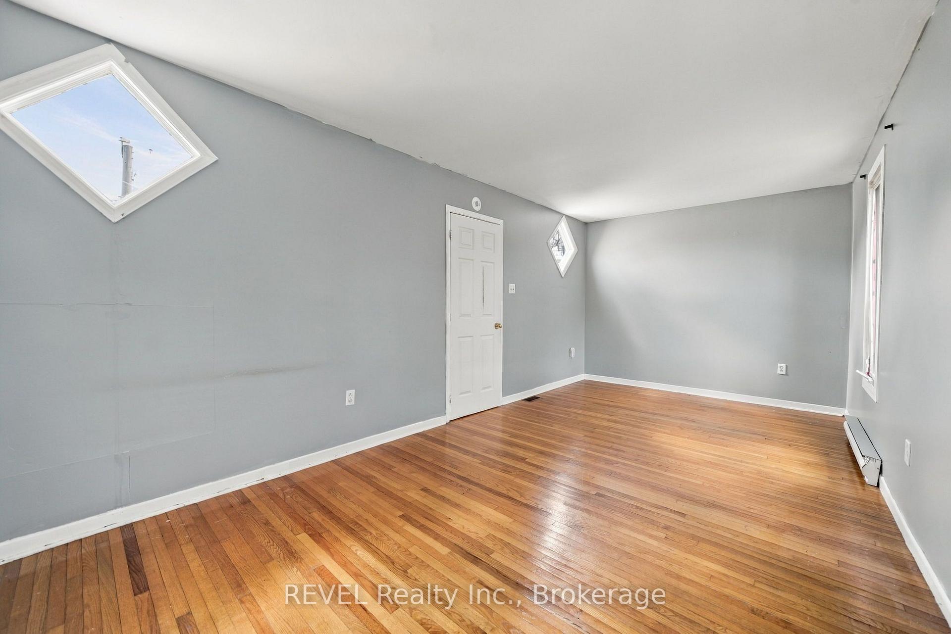 Photo 26 of 61 Patricia Street, Thorold, Thorold Downtown — HOMEH