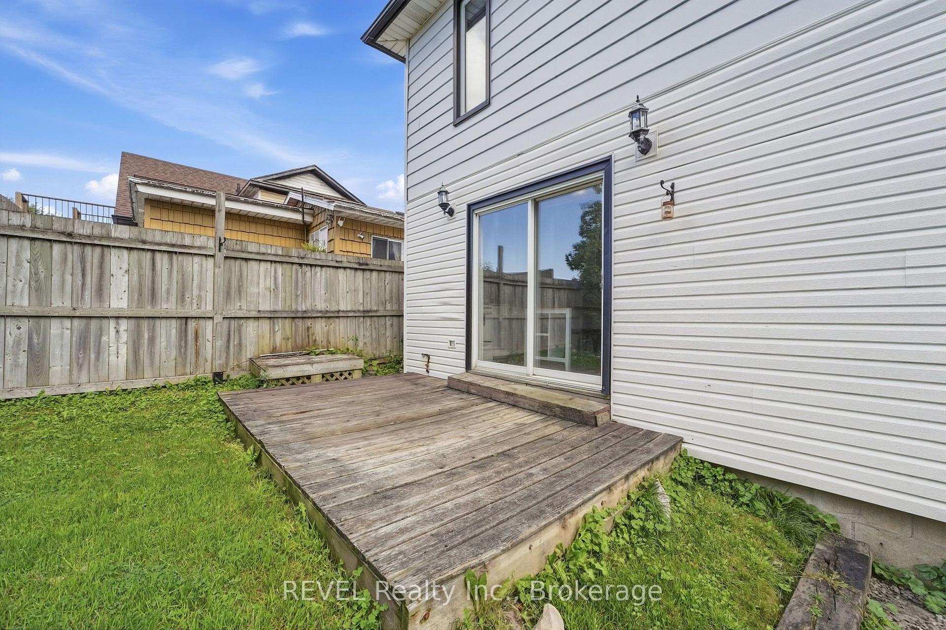 Photo 29 of 61 Patricia Street, Thorold, Thorold Downtown — HOMEH
