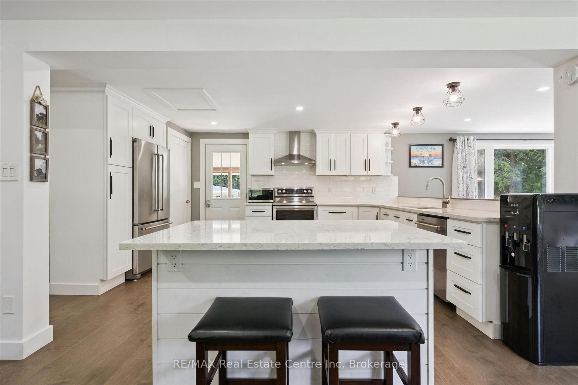 Photo 5 of 14 Ash Street, Guelph/Eramosa, Eden Mills — HOMEH
