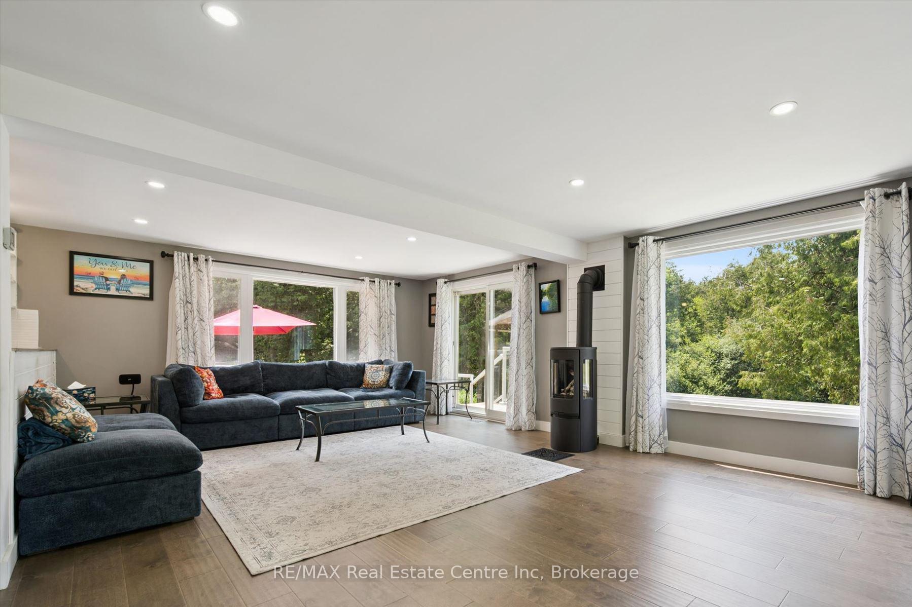 Photo 10 of 14 Ash Street, Guelph/Eramosa, Eden Mills — HOMEH