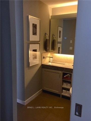 Photo 10 of Unit 1402, 1 Shaw Street, Toronto, Niagara — HOMEH