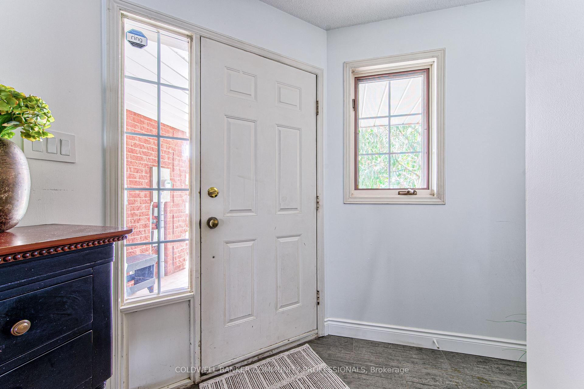 Photo 4 of 86 Chelsea Crescent, Hamilton, Stoney Creek — HOMEH