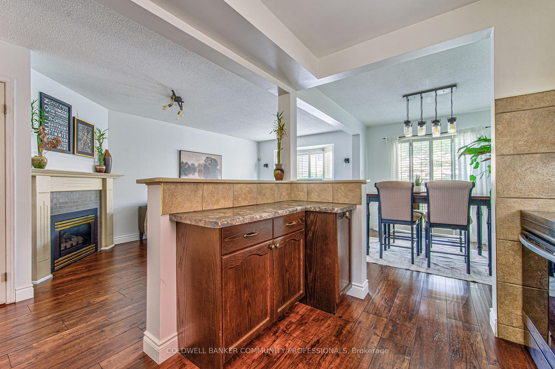Photo 16 of 86 Chelsea Crescent, Hamilton, Stoney Creek — HOMEH