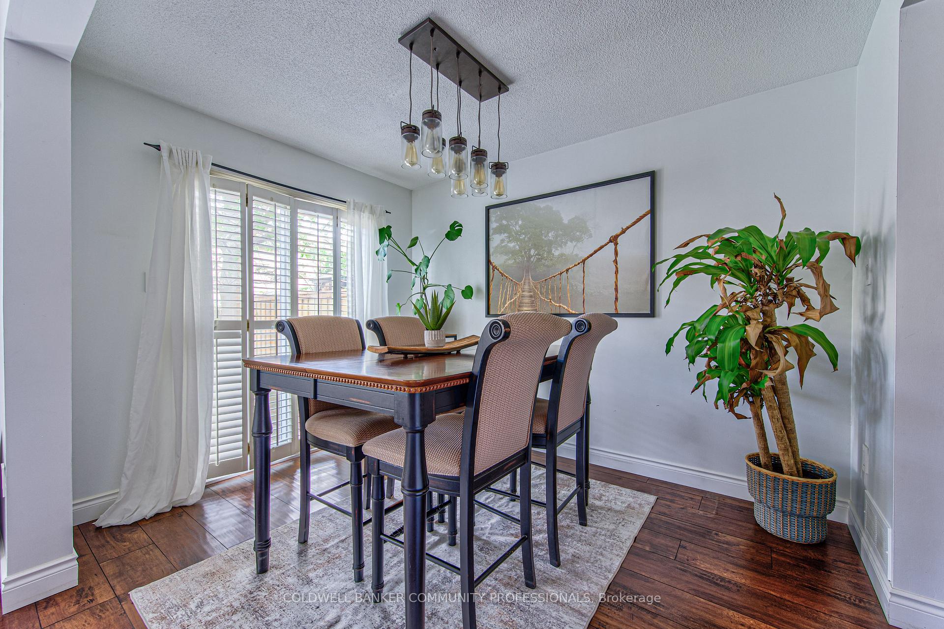 Photo 18 of 86 Chelsea Crescent, Hamilton, Stoney Creek — HOMEH