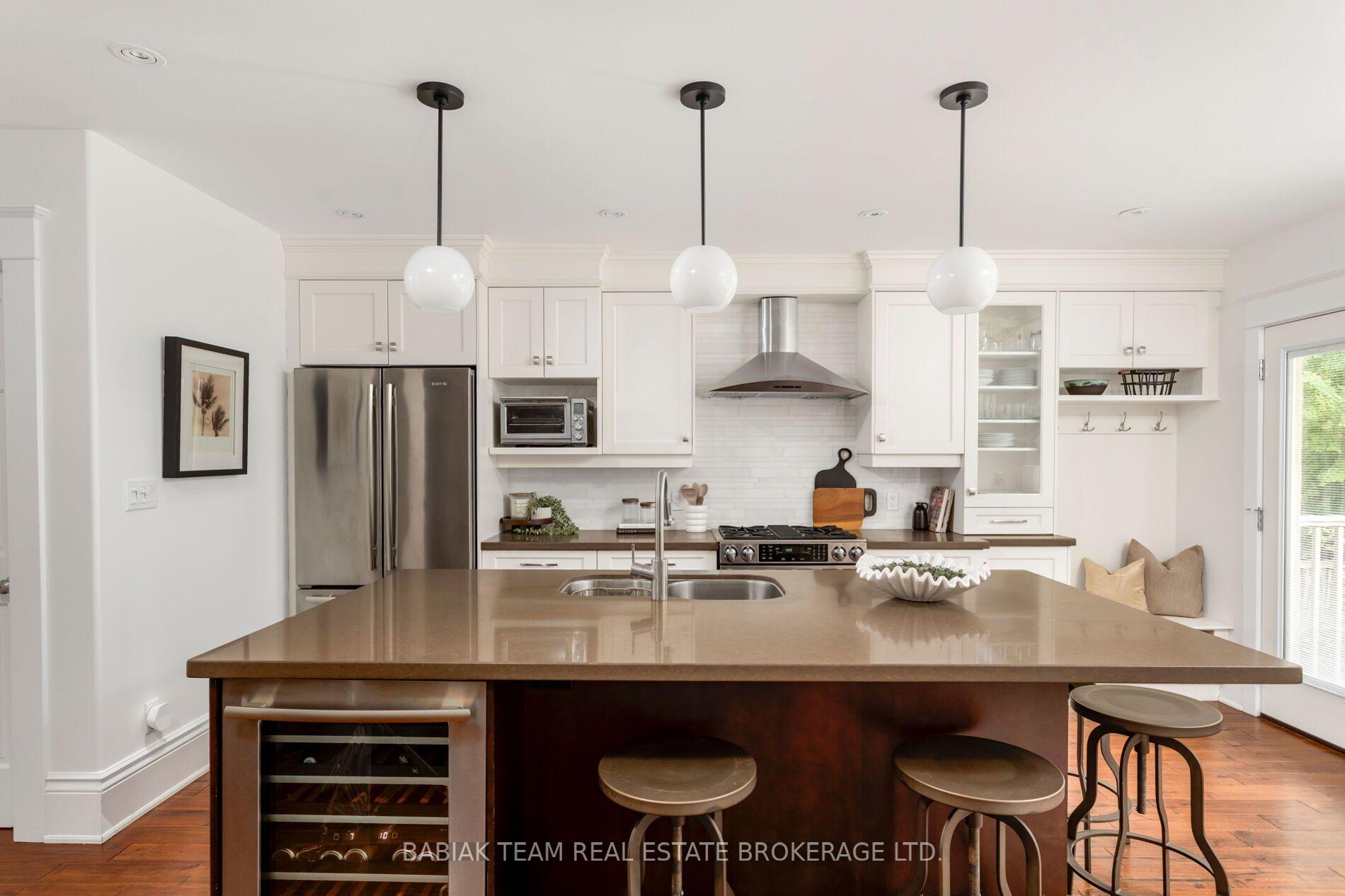 Photo 12 of 217 Humberside Avenue, Toronto, High Park North — HOMEH