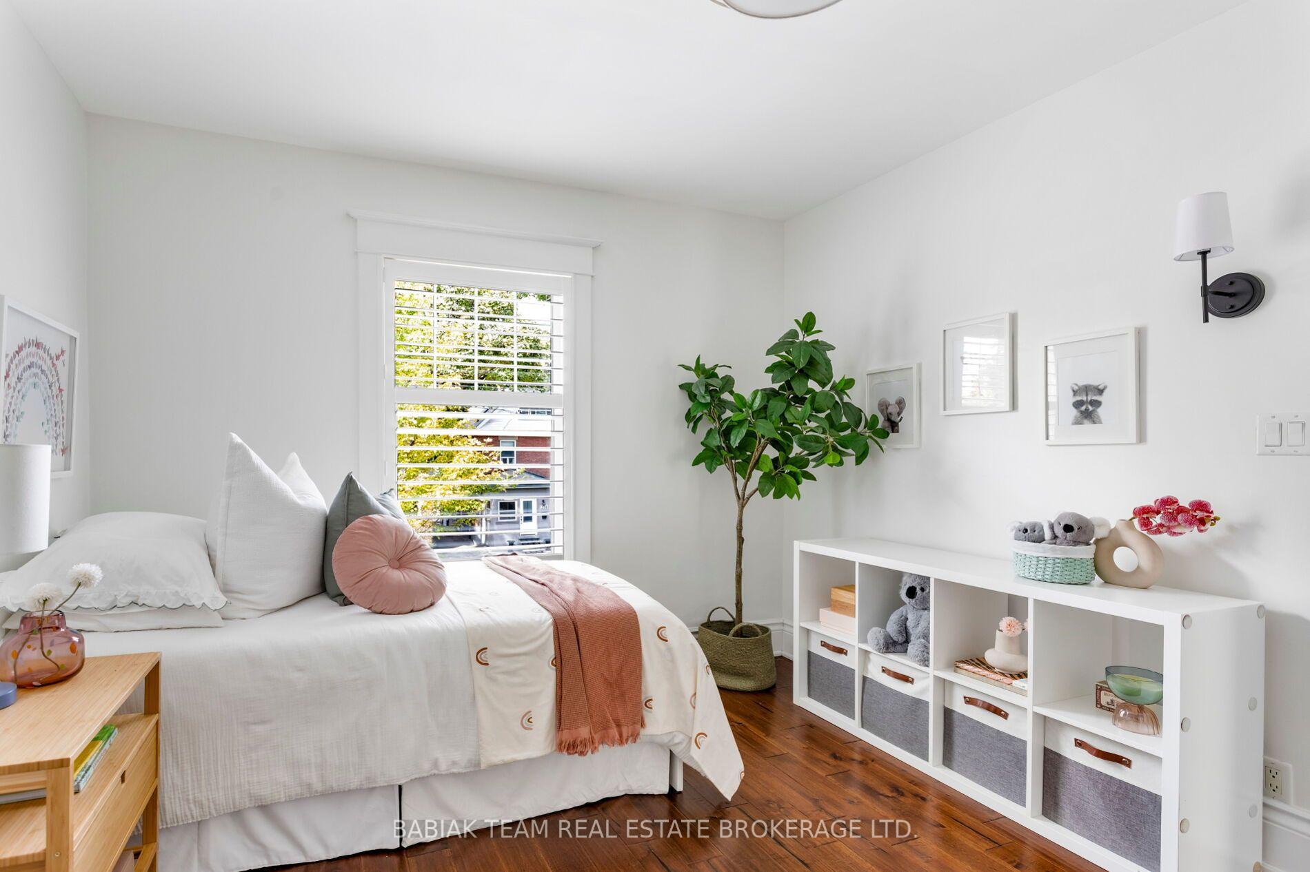 Photo 23 of 217 Humberside Avenue, Toronto, High Park North — HOMEH