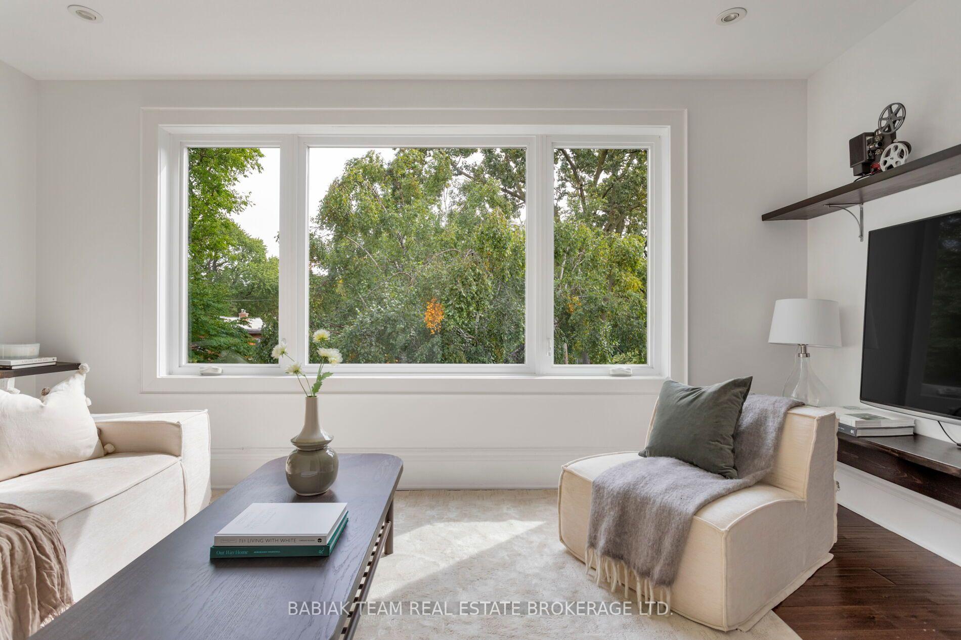 Photo 26 of 217 Humberside Avenue, Toronto, High Park North — HOMEH