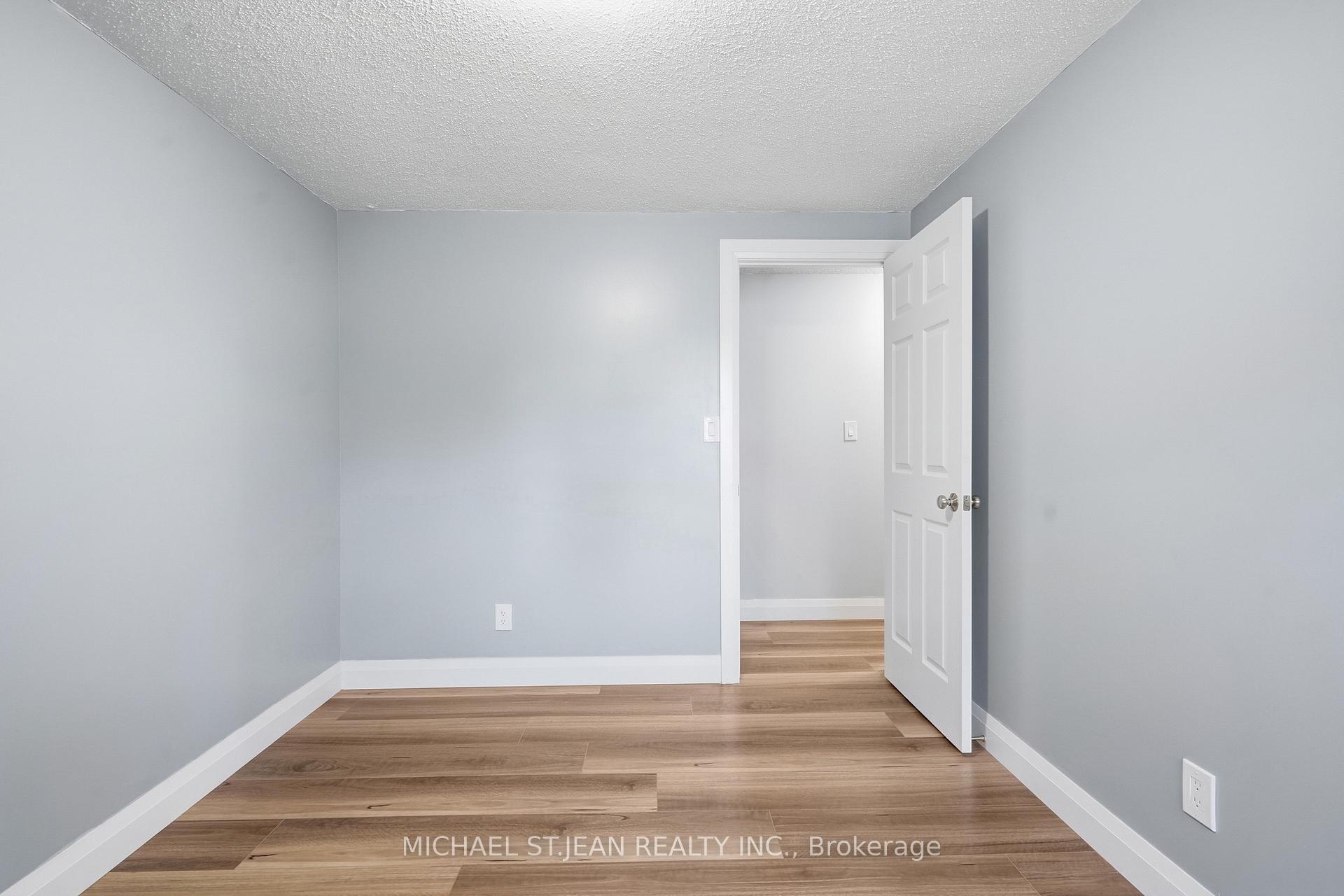 Photo 37 of 27 Cummington Place, Welland, N. Welland — HOMEH