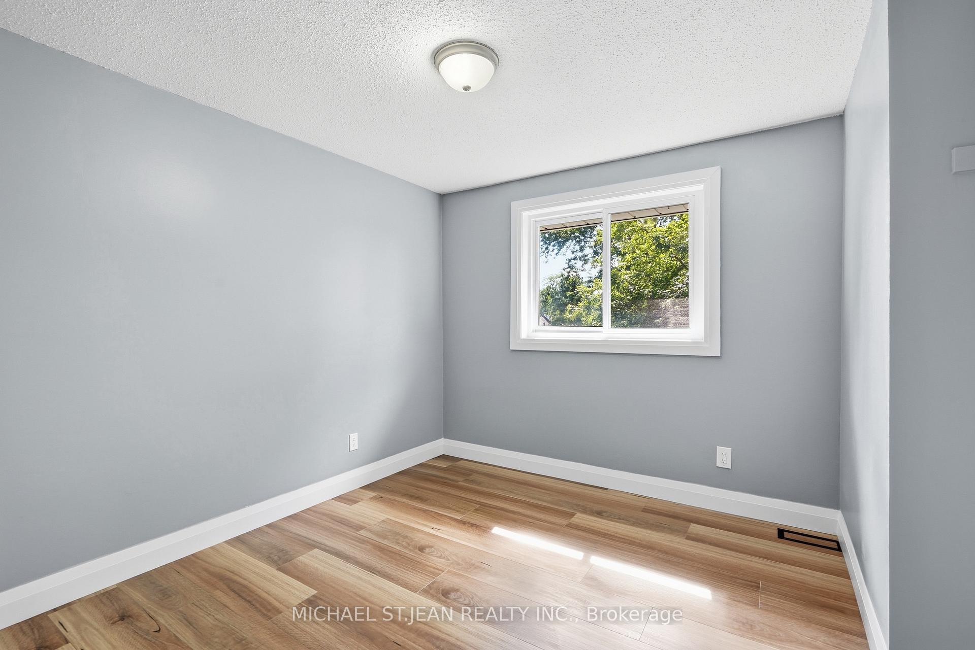 Photo 49 of 27 Cummington Place, Welland, N. Welland — HOMEH