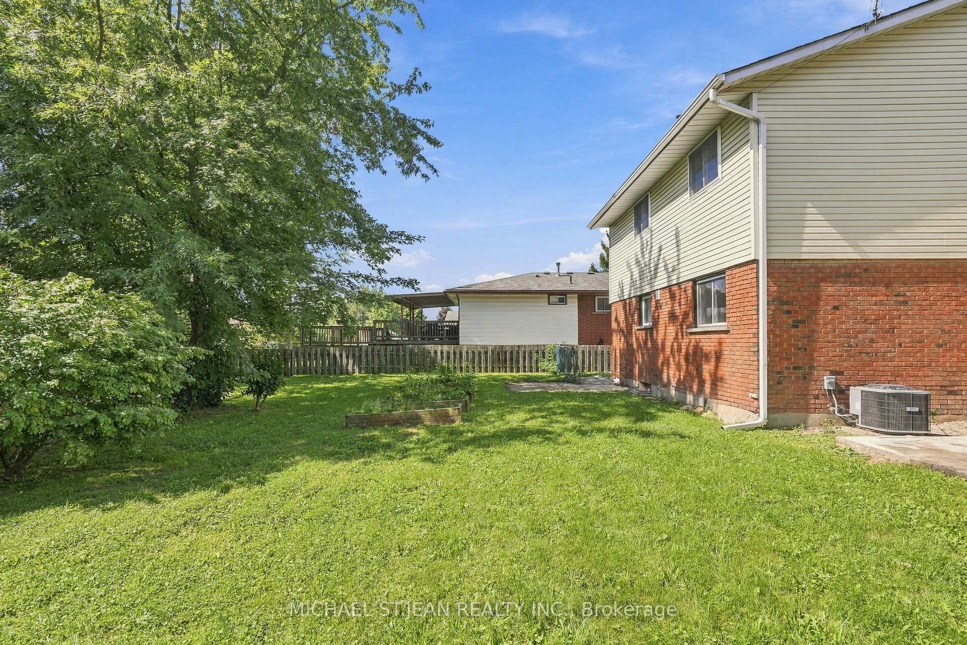 Photo 58 of 27 Cummington Place, Welland, N. Welland — HOMEH