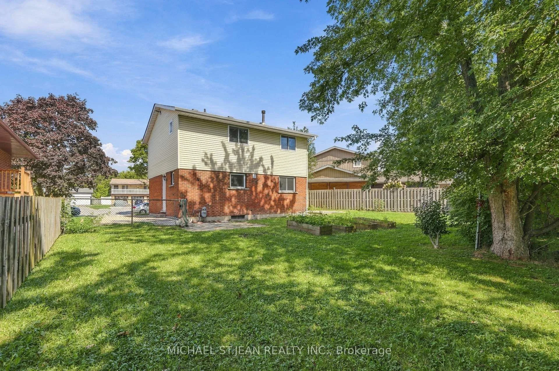 Photo 46 of 27 Cummington Place, Welland, N. Welland — HOMEH