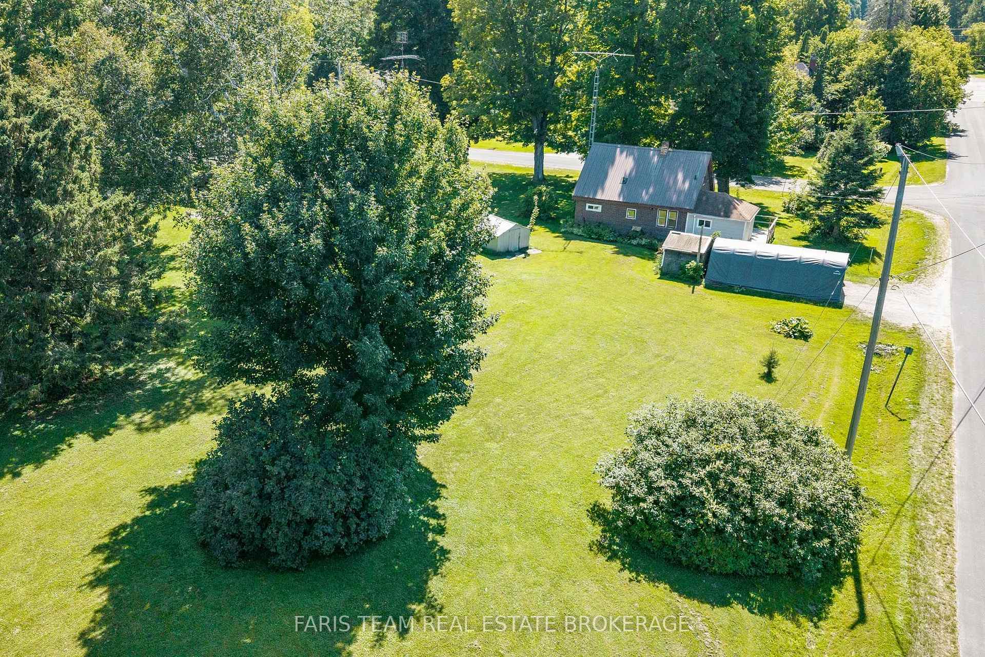 Photo 23 of 29 Marsh Lane, Tiny, Wyebridge — HOMEH