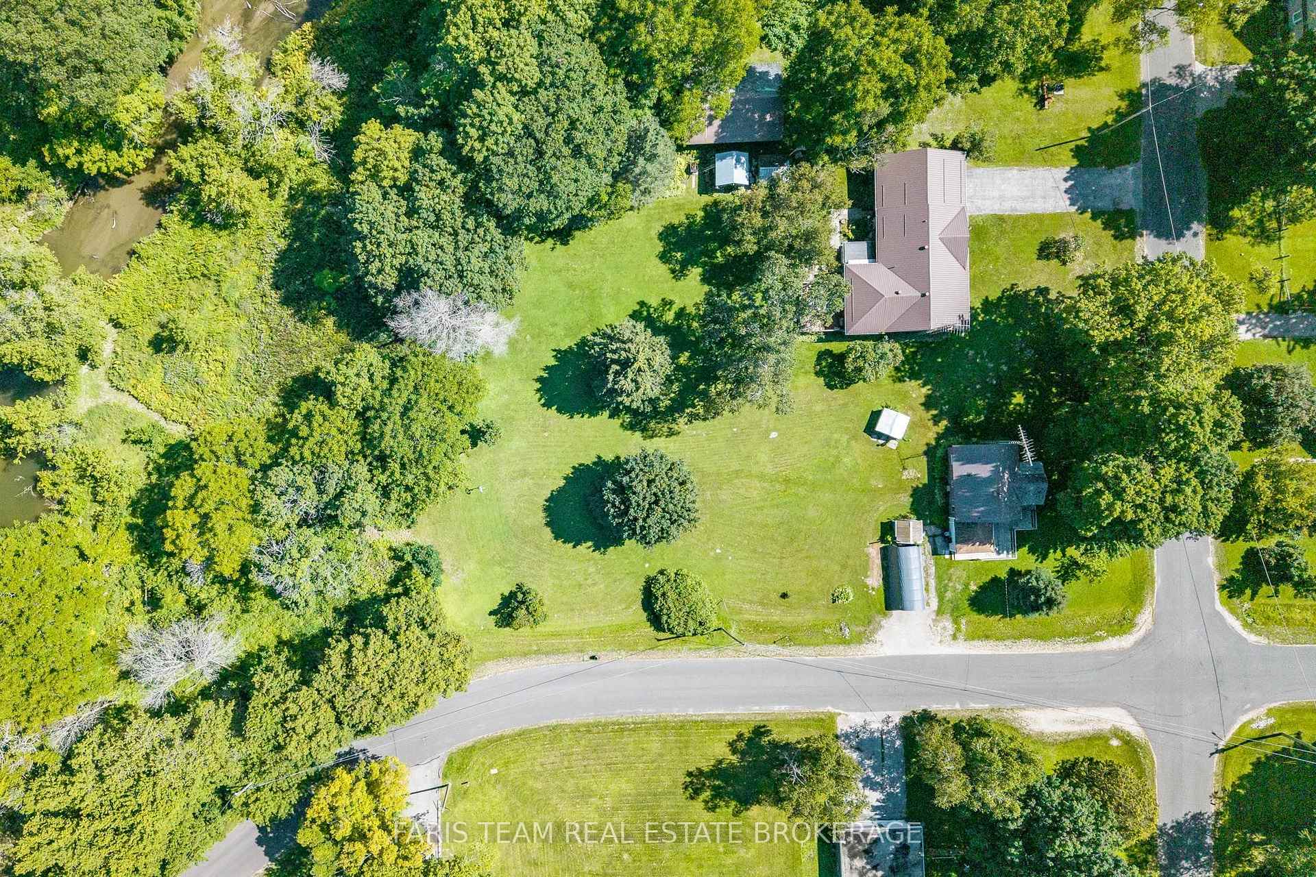 Photo 24 of 29 Marsh Lane, Tiny, Wyebridge — HOMEH