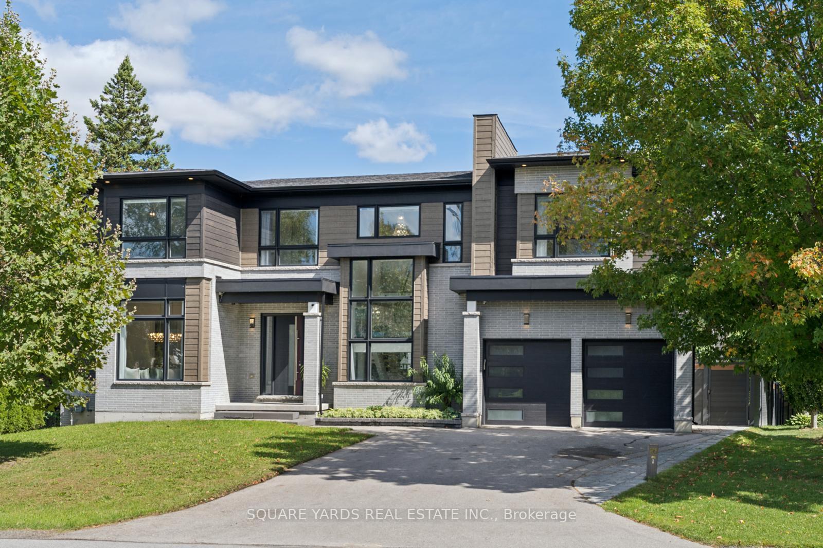 Photo 2 of 21 Montgomery Avenue, Whitby, Brooklin — HOMEH
