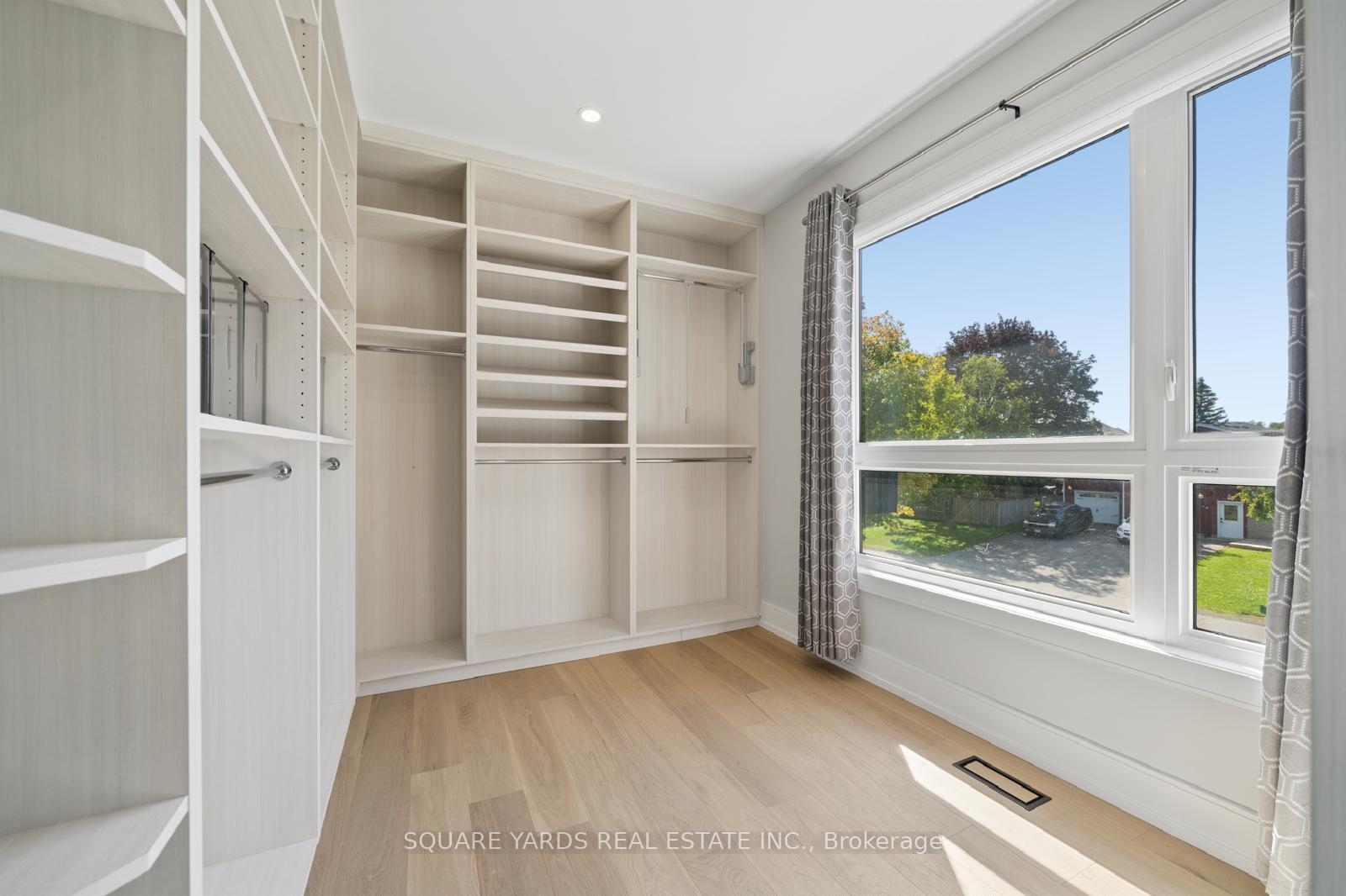 Photo 24 of 21 Montgomery Avenue, Whitby, Brooklin — HOMEH