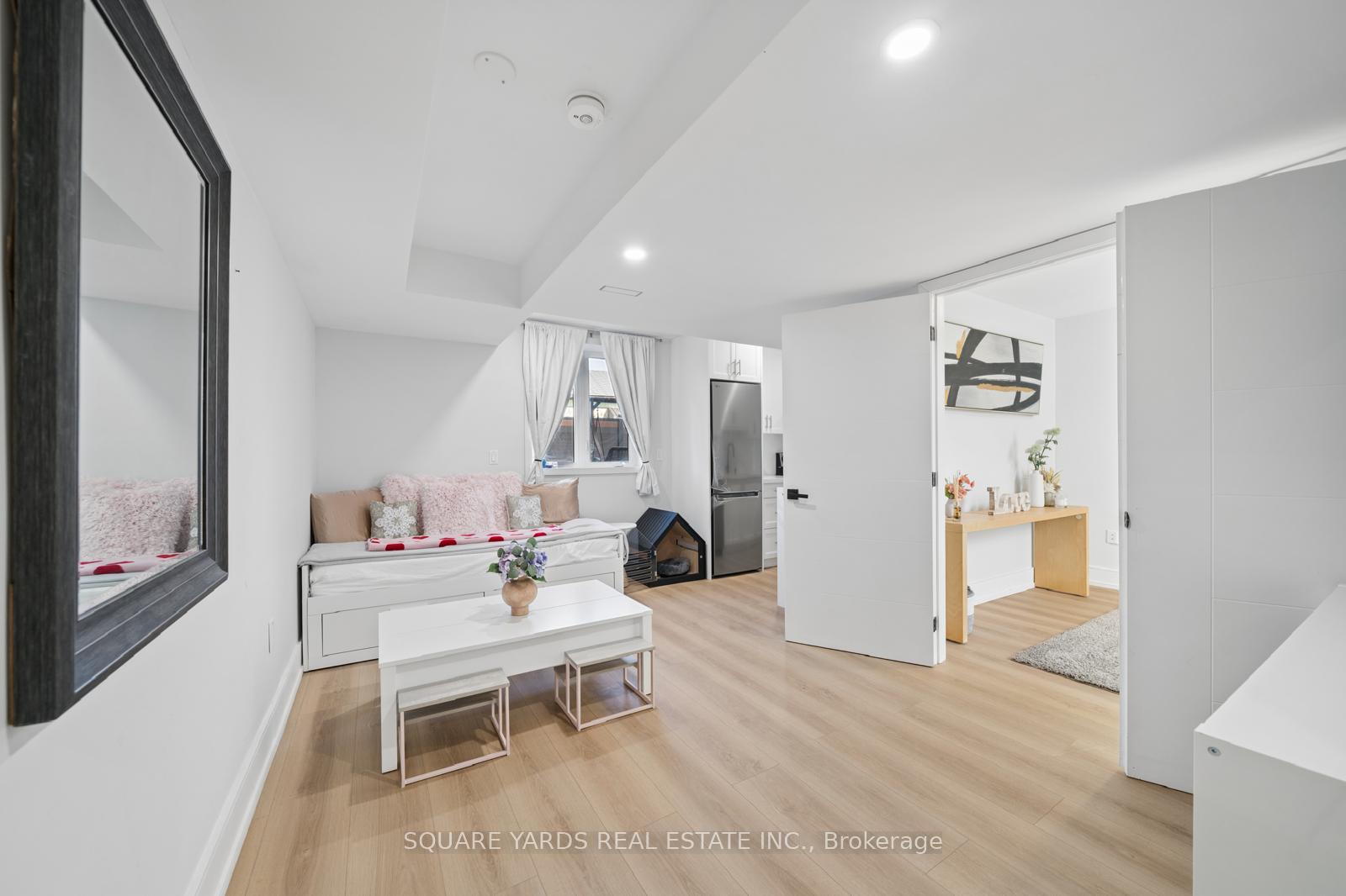 Photo 39 of 21 Montgomery Avenue, Whitby, Brooklin — HOMEH