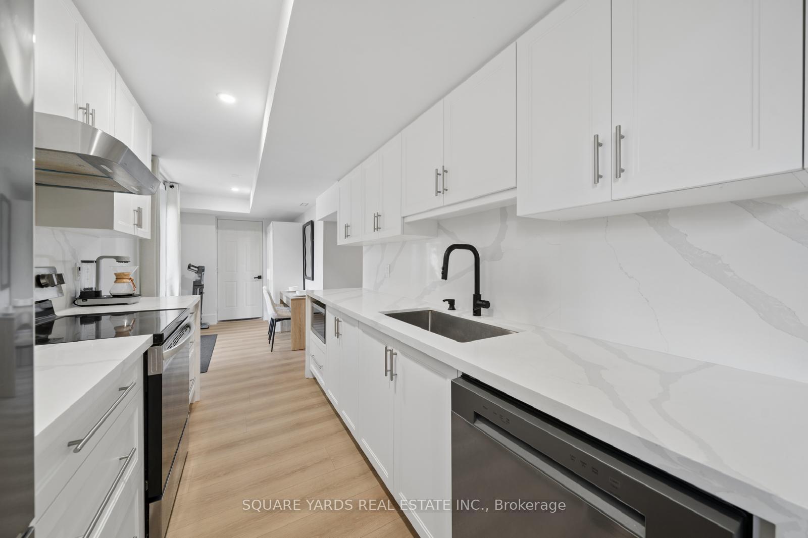 Photo 42 of 21 Montgomery Avenue, Whitby, Brooklin — HOMEH
