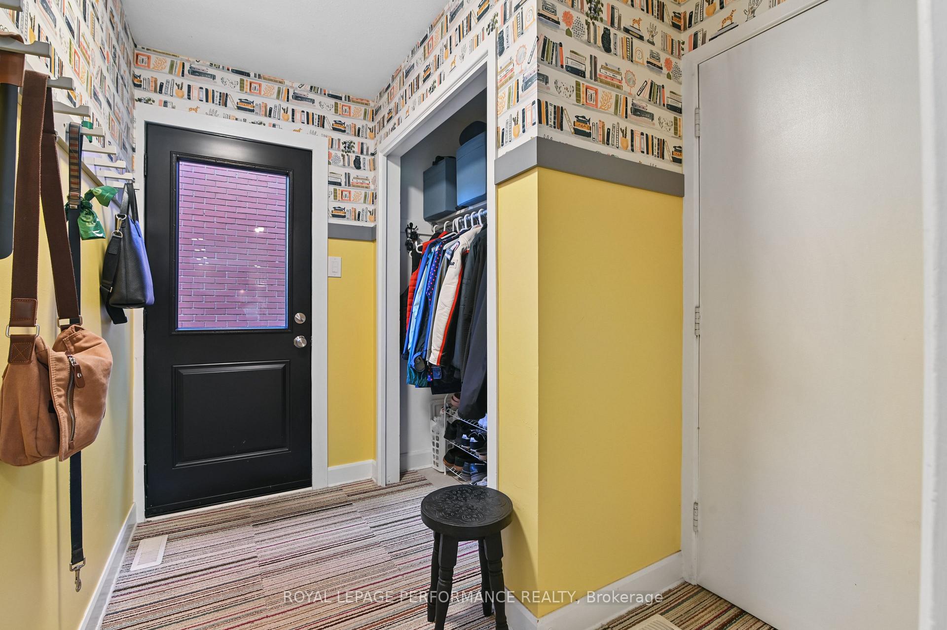 Photo 17 of 2330 Rembrandt Road, Ottawa, Whitehaven — HOMEH