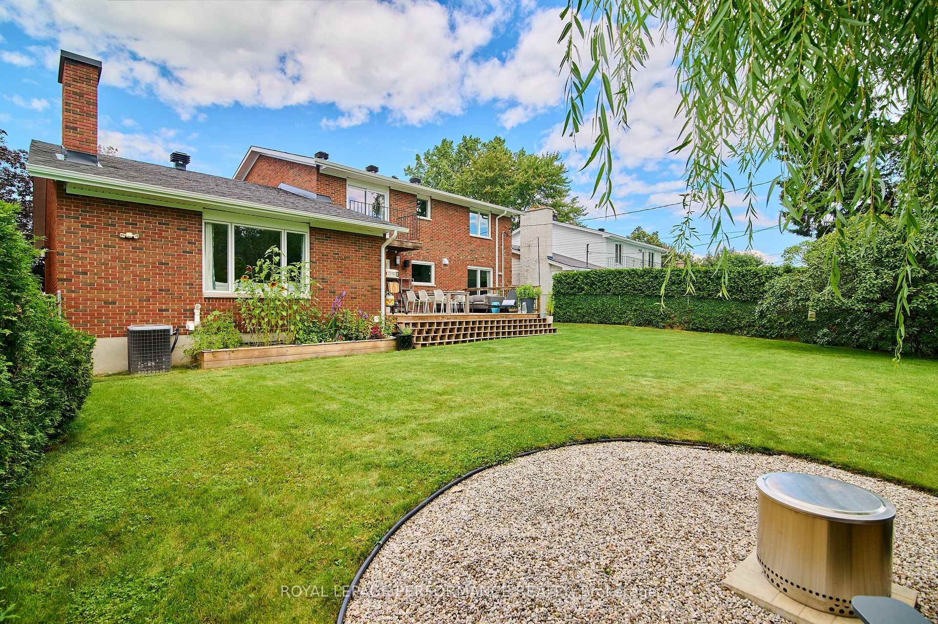 Photo 43 of 2330 Rembrandt Road, Ottawa, Whitehaven — HOMEH