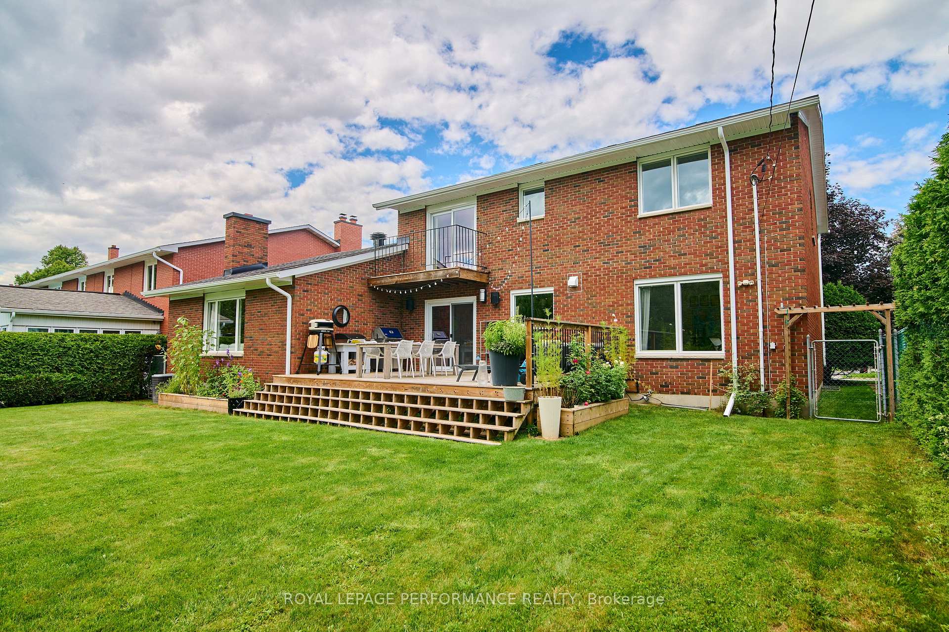Photo 46 of 2330 Rembrandt Road, Ottawa, Whitehaven — HOMEH