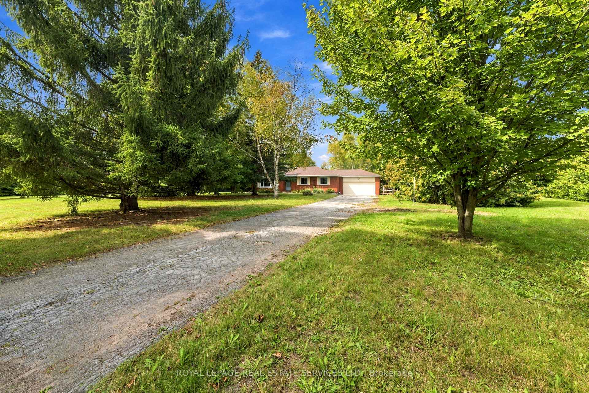 Photo 3 of 1191 15 Side Road, Milton, Rural Milton West — HOMEH