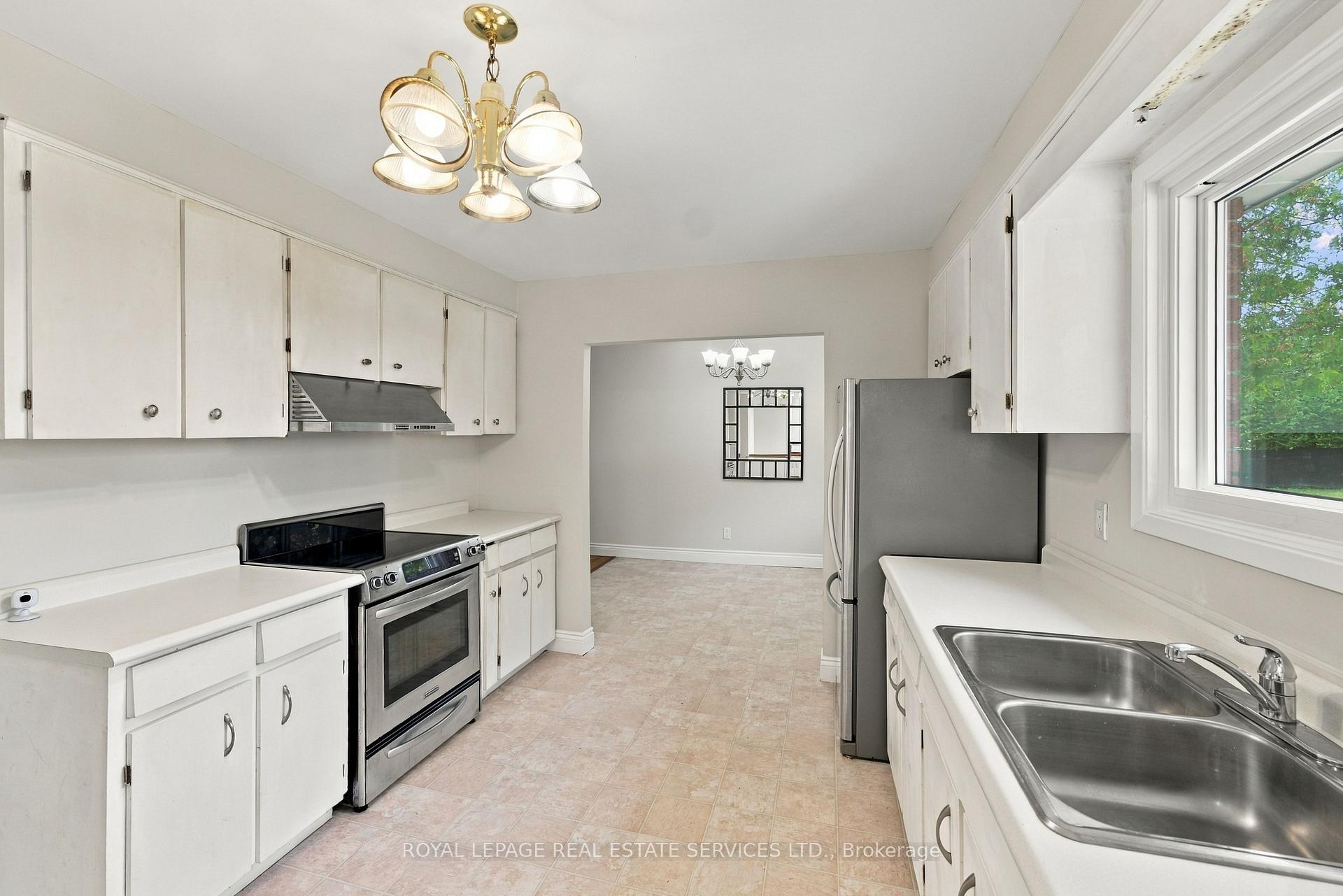Photo 10 of 1191 15 Side Road, Milton, Rural Milton West — HOMEH