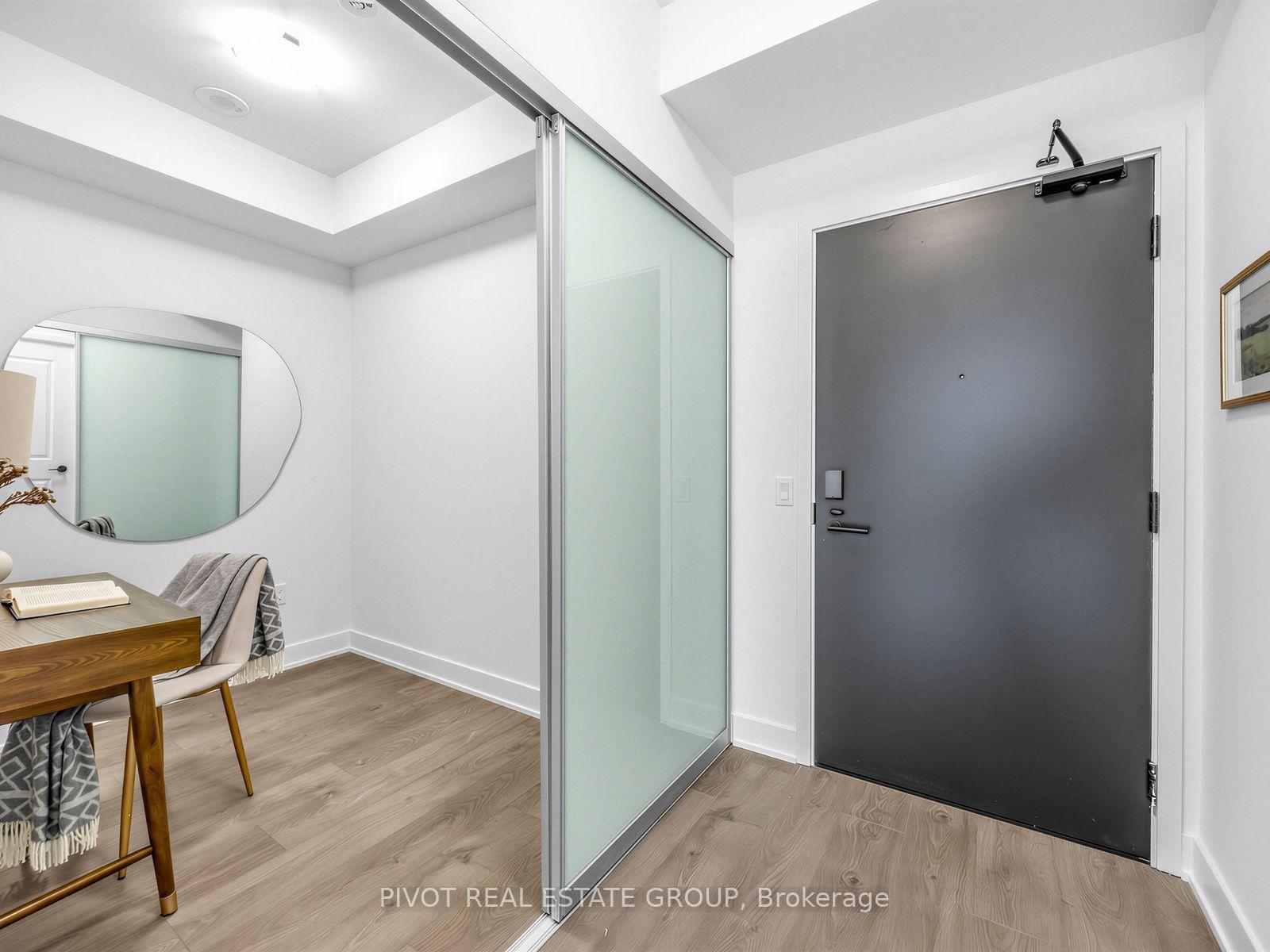Photo 3 of Unit 638, 2343 Khalsa Gate, Oakville, Westmount — HOMEH