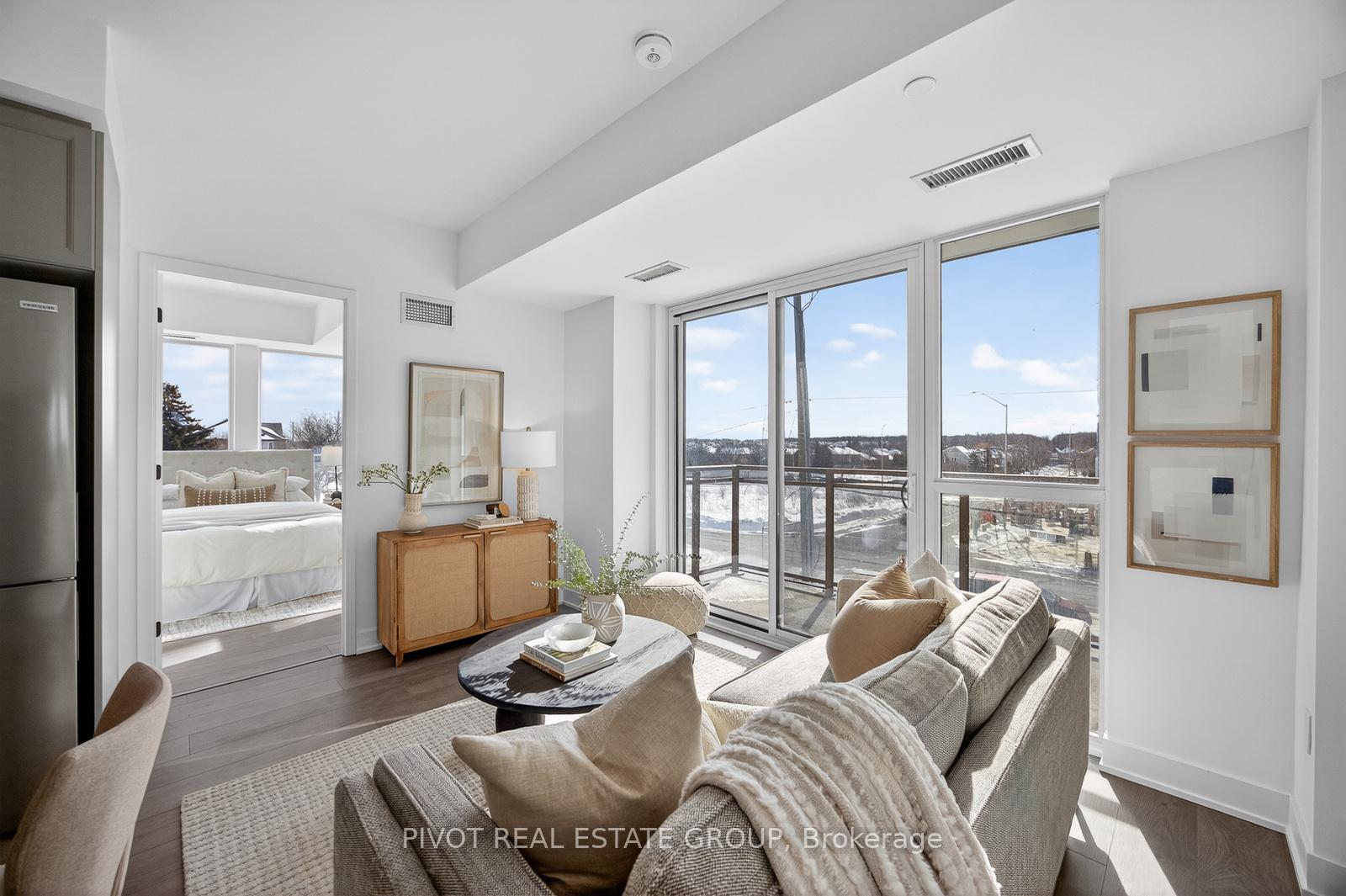 Photo 2 of Unit 210, 2333 Khalsa Gate, Oakville, Westmount — HOMEH