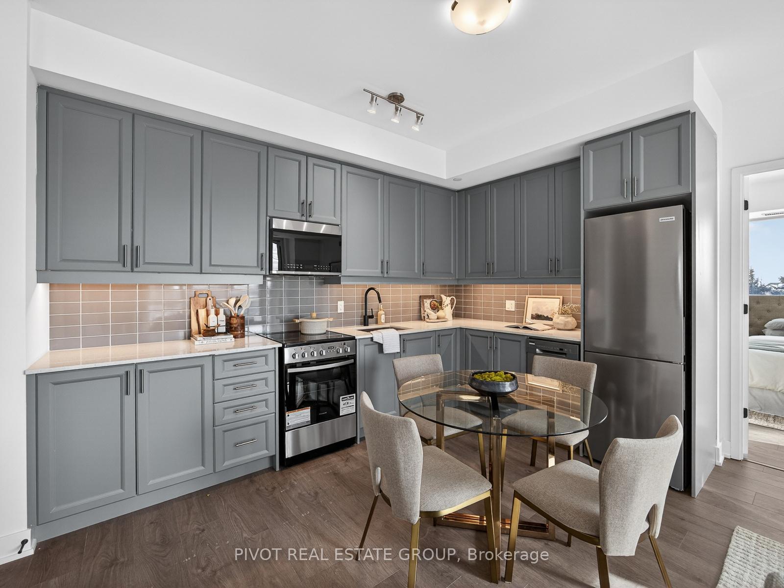 Photo 7 of Unit 210, 2333 Khalsa Gate, Oakville, Westmount — HOMEH
