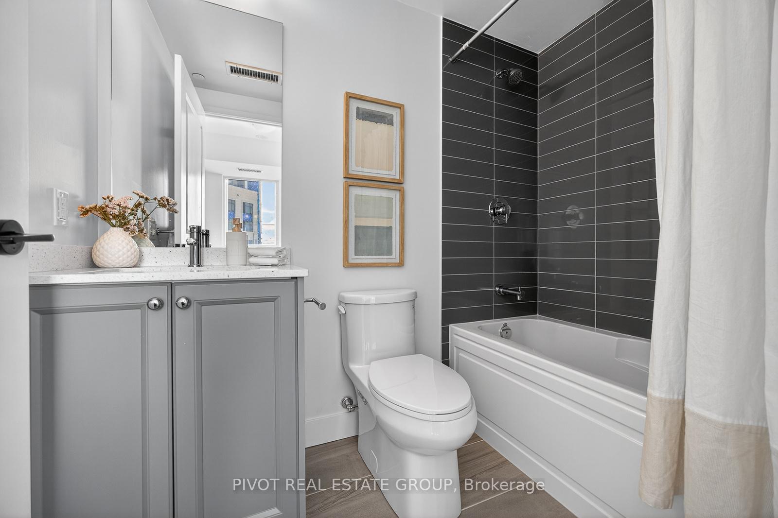 Photo 10 of Unit 210, 2333 Khalsa Gate, Oakville, Westmount — HOMEH