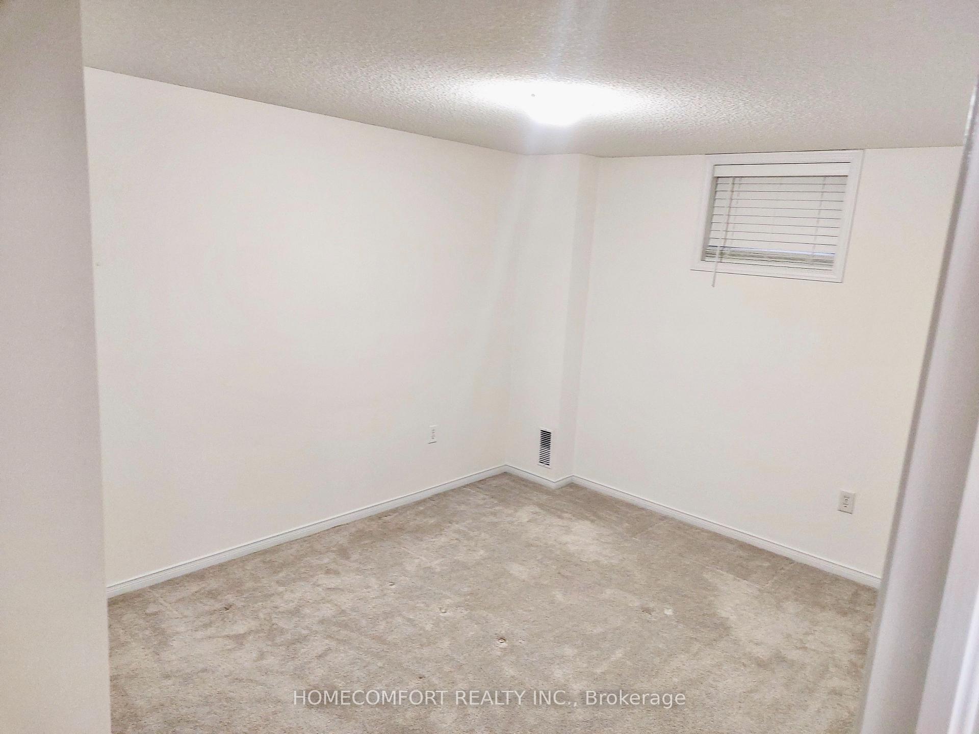 Photo 4 of Unit Lower, 11 Catherine Drive, Barrie, Painswick South — HOMEH