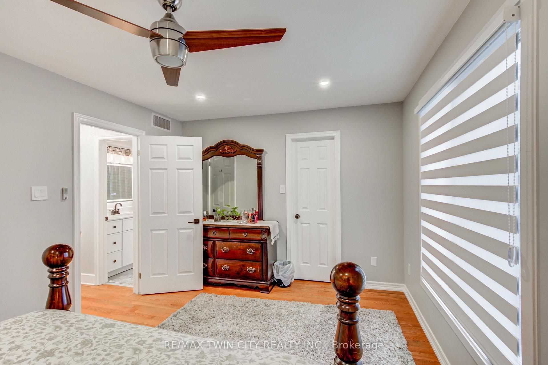 Photo 33 of 31 Tynemouth Drive, London, East I — HOMEH