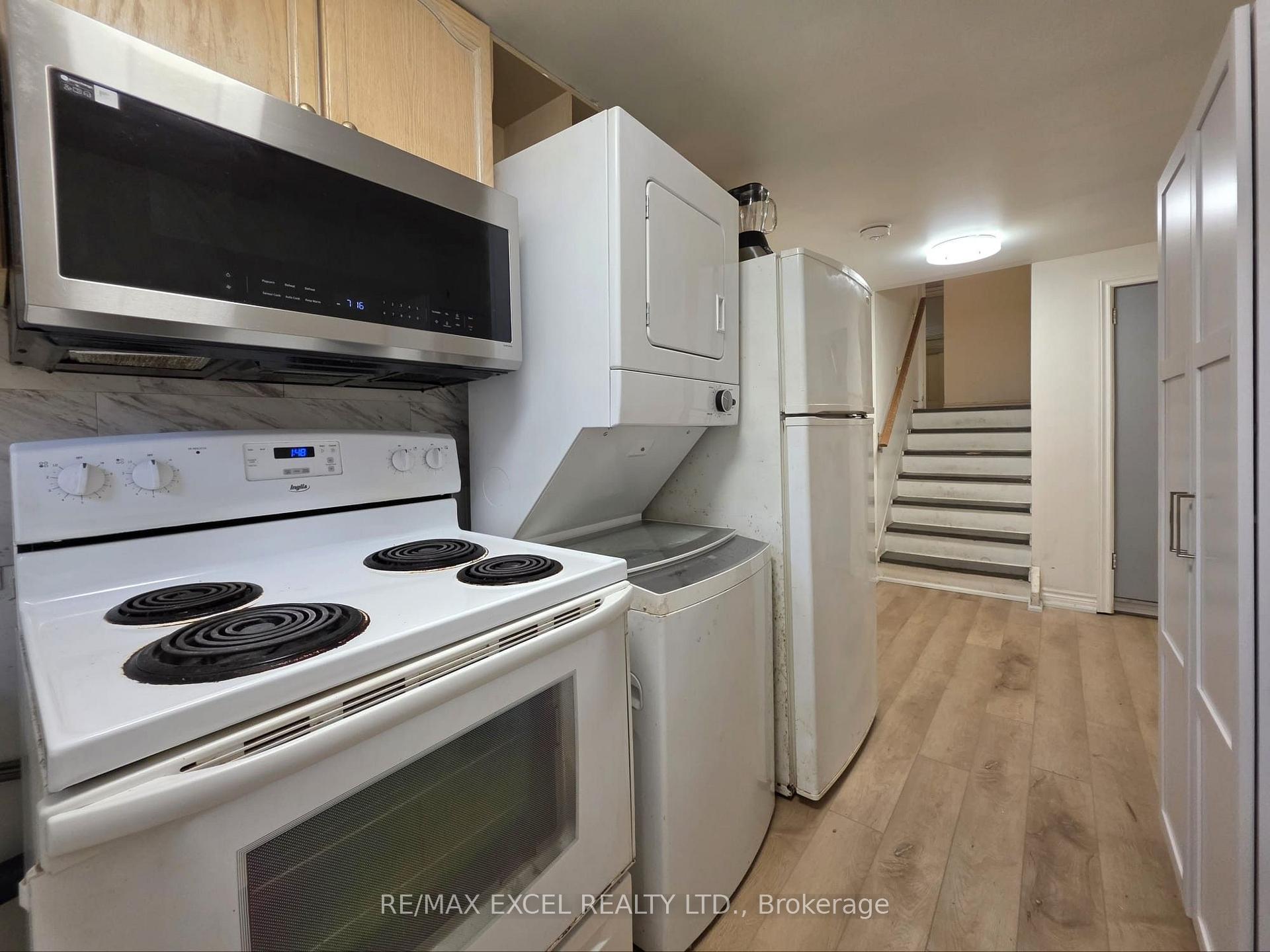 Photo 7 of Unit Bsmt, 22 Northpark Road, Barrie, Grove East — HOMEH