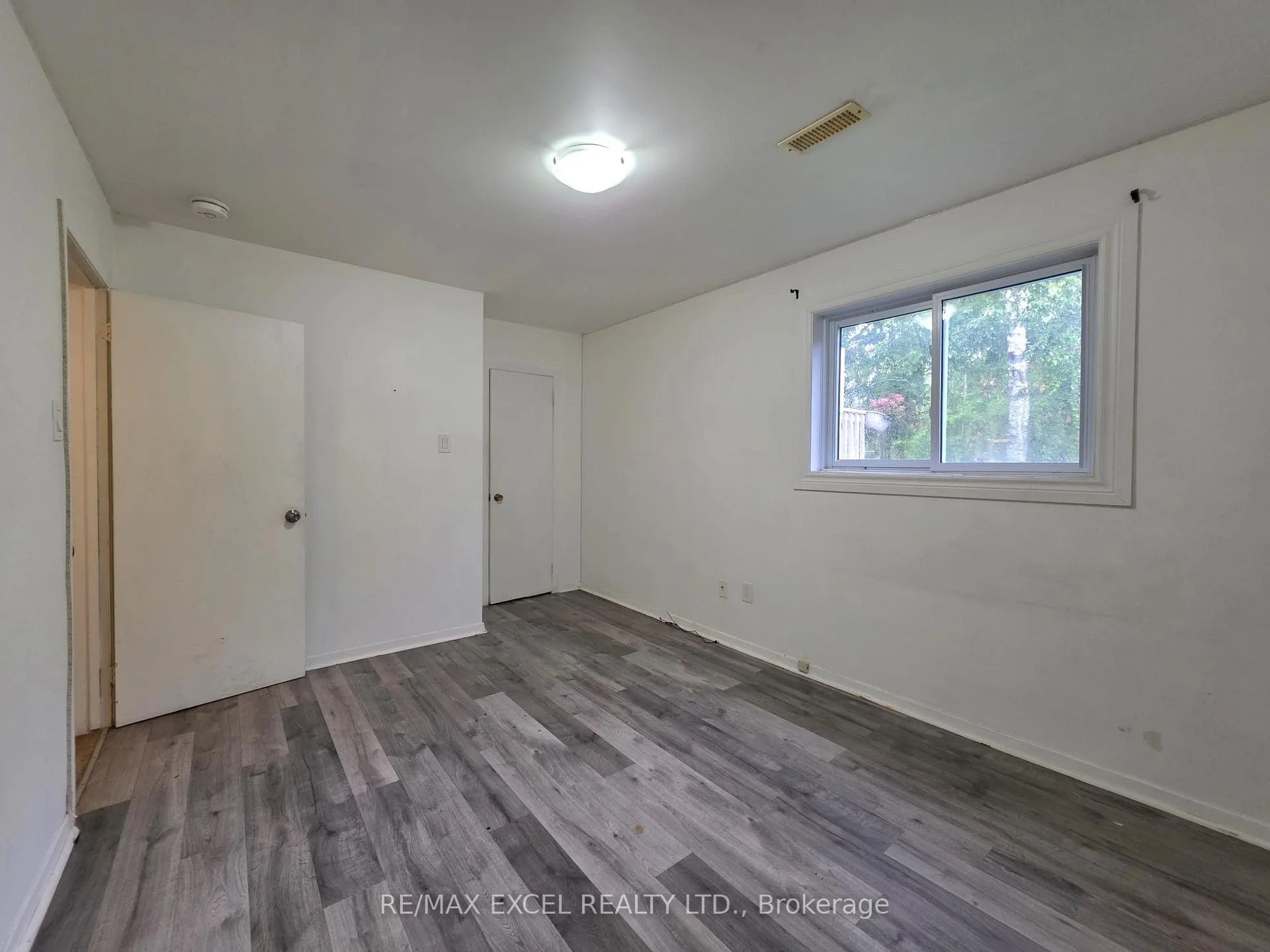Photo 10 of Unit Bsmt, 22 Northpark Road, Barrie, Grove East — HOMEH