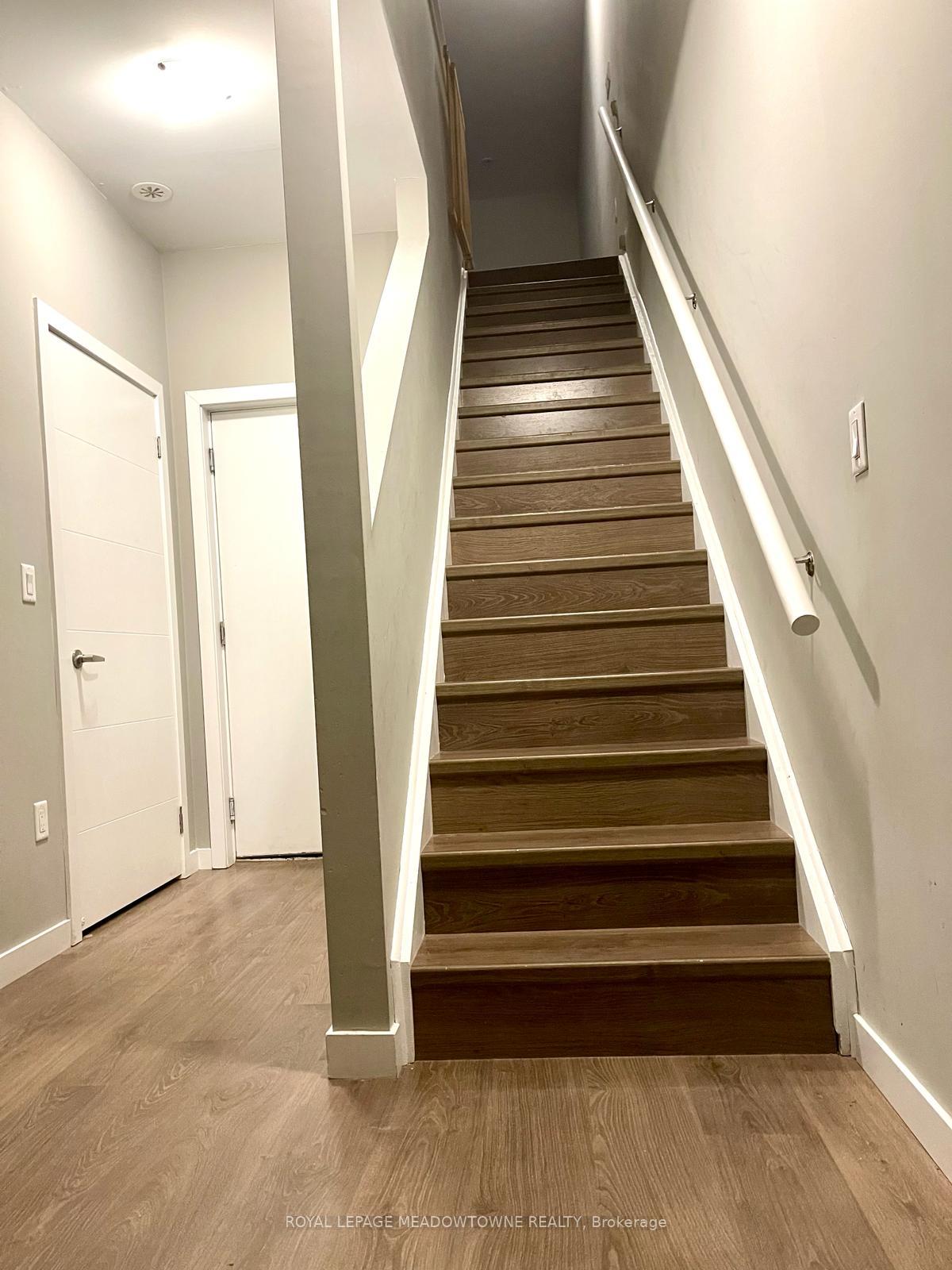 Photo 21 of Unit 92, 369 Essa Road E, Barrie, Ardagh — HOMEH