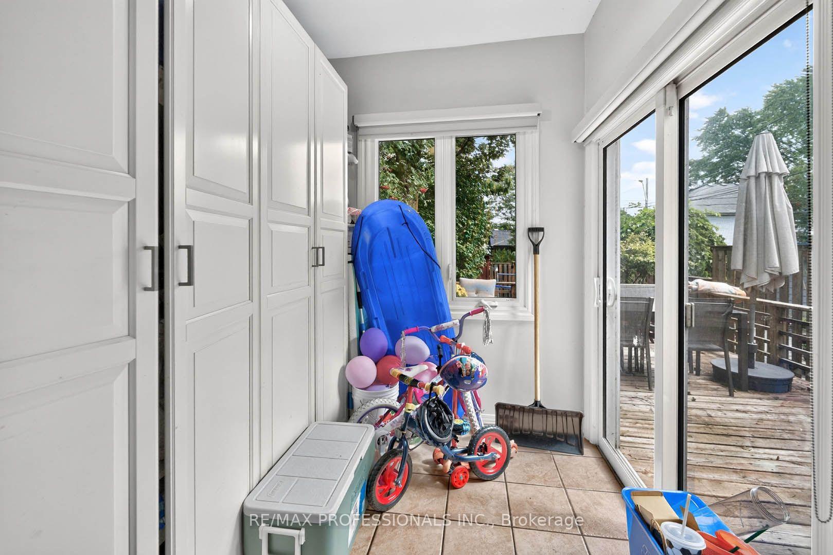 Photo 17 of 17 Fifth Street, Etobicoke, New Toronto — HOMEH