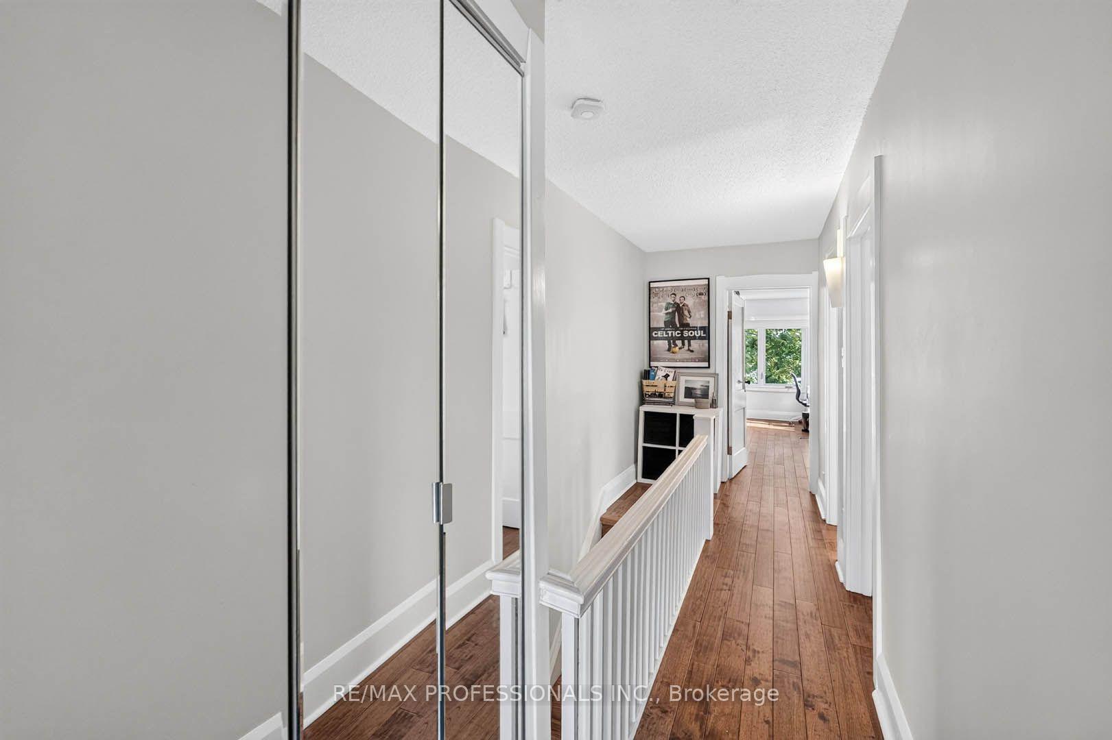Photo 19 of 17 Fifth Street, Etobicoke, New Toronto — HOMEH