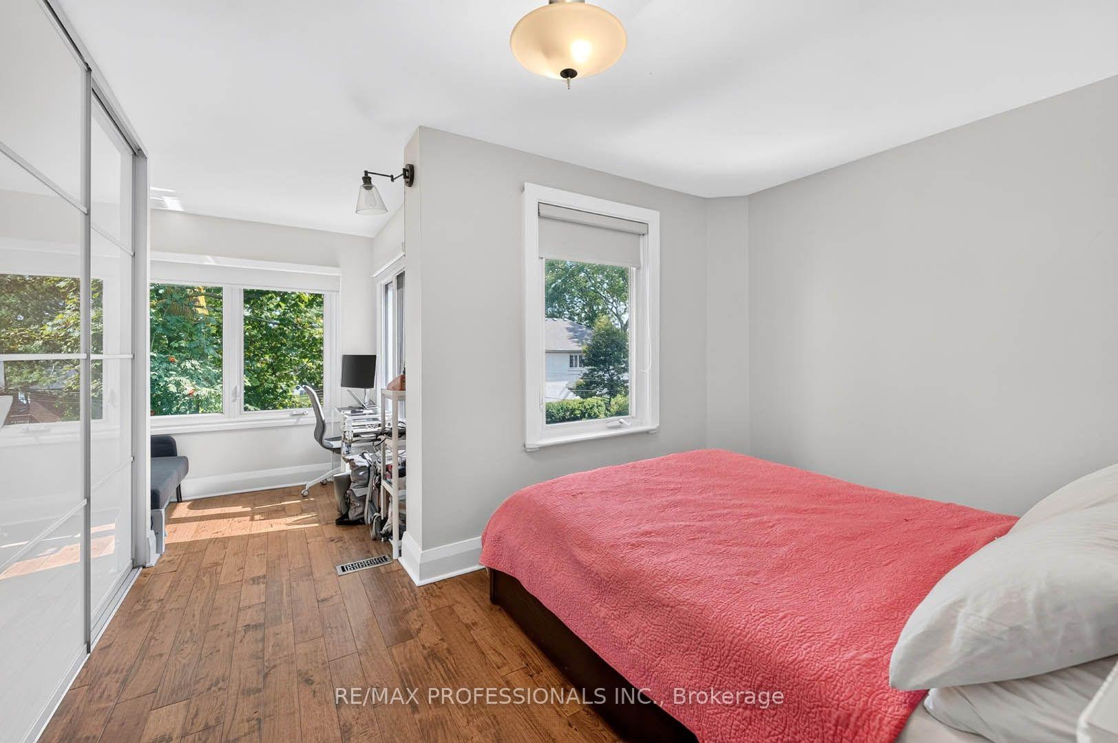 Photo 20 of 17 Fifth Street, Etobicoke, New Toronto — HOMEH