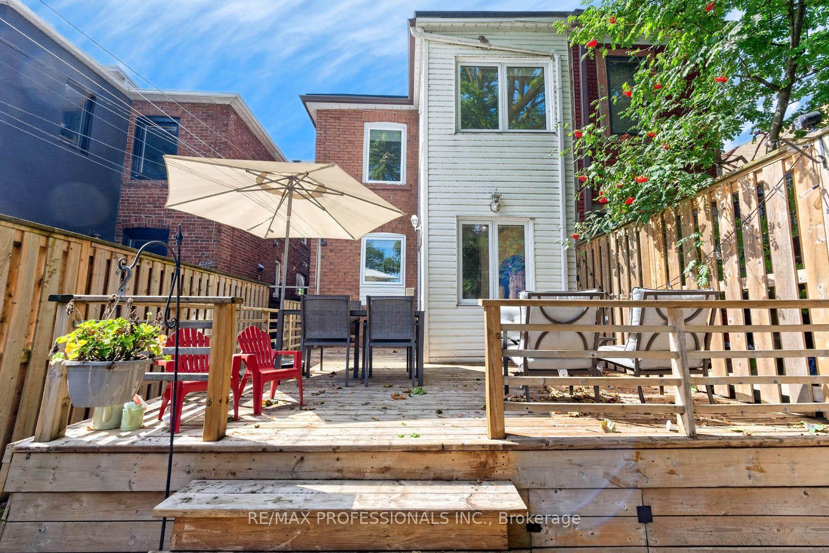 Photo 36 of 17 Fifth Street, Etobicoke, New Toronto — HOMEH
